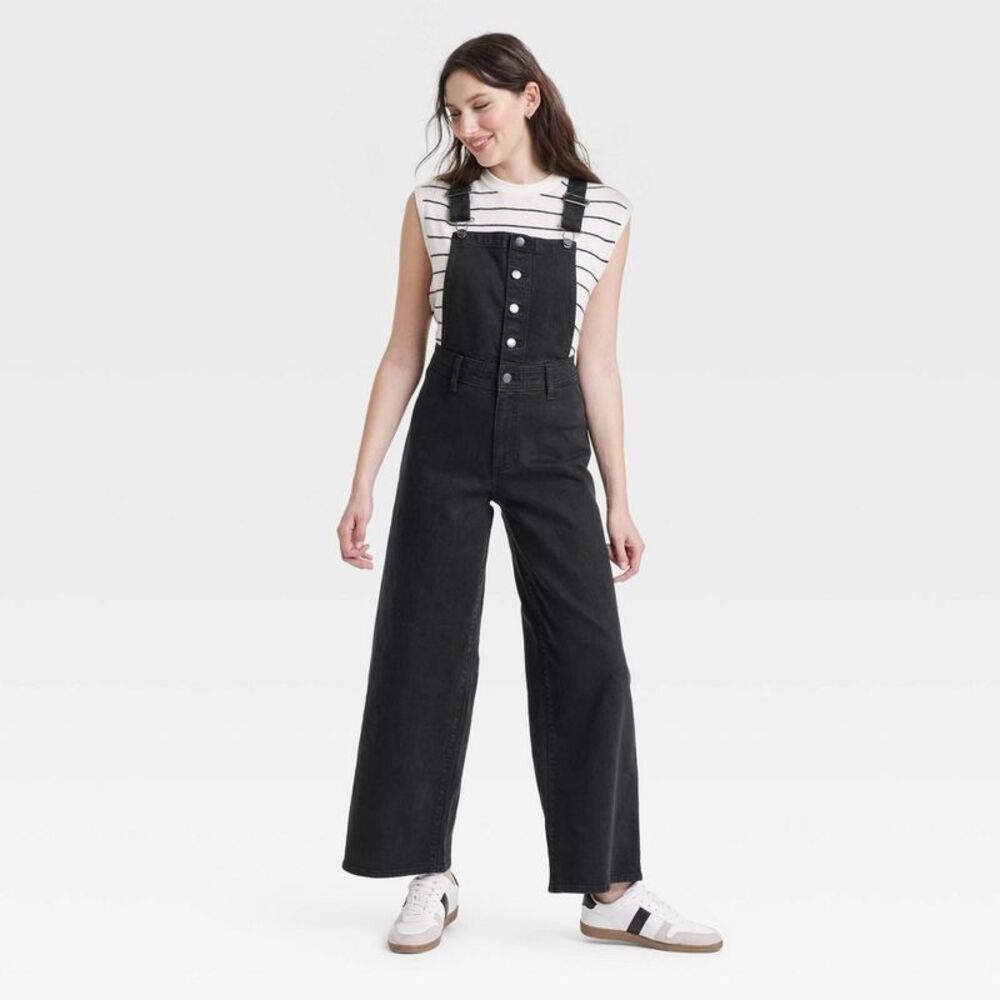 Universal Thread Black Wide-Leg Denim Overalls
